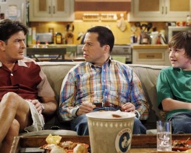 12 сериалов про семью, которые затягивают с первой серии